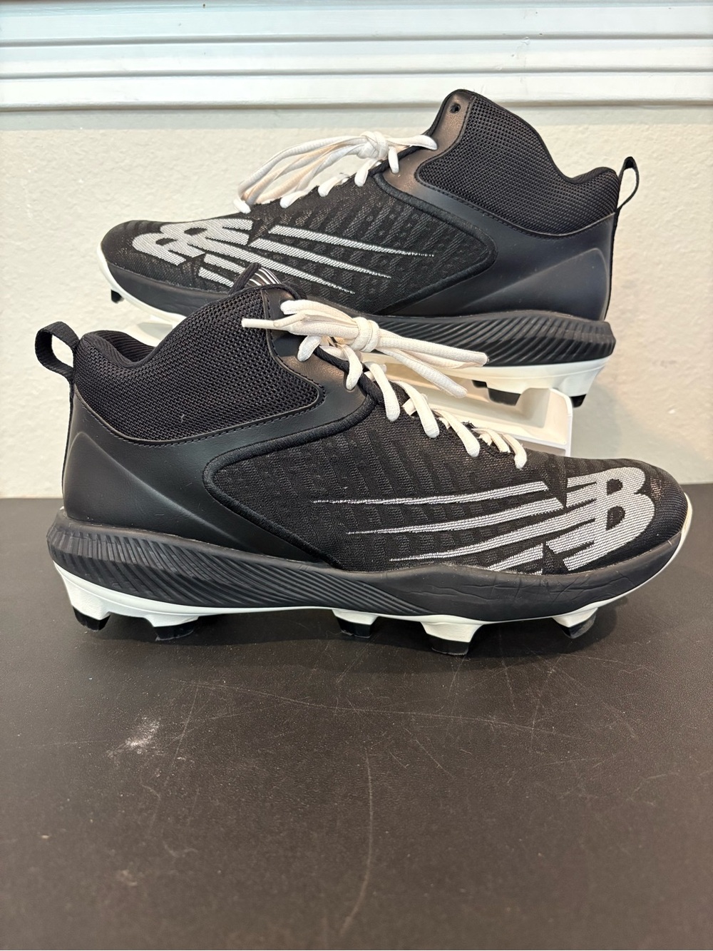 New Balance FuelCell PM4040K6 Molded Base Ball Cleats - Black Men’s Size 10